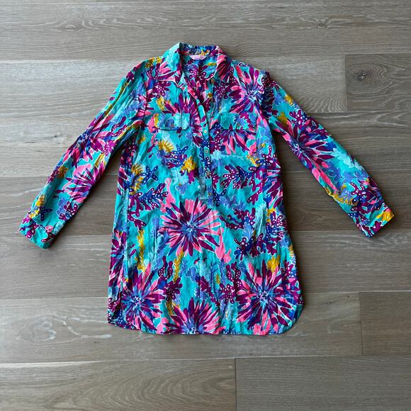 Lilly Pulitzer Captiva Tunic Top Blue Pink Trippin Sippin Sea Horses Small - Picture 1 of 5
